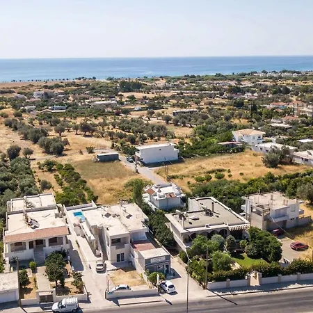 Anastasia Private Pool