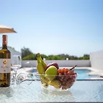Anastasia Private Pool *