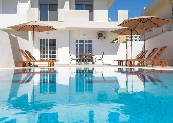 Anastasia Private Pool Afándu