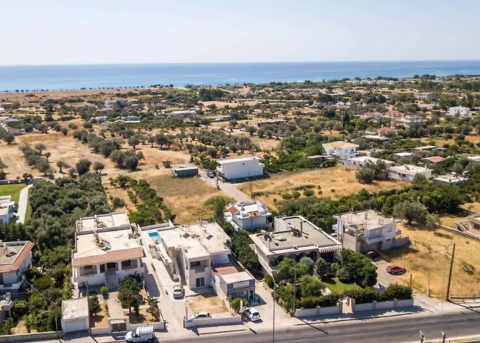 Anastasia Private Pool